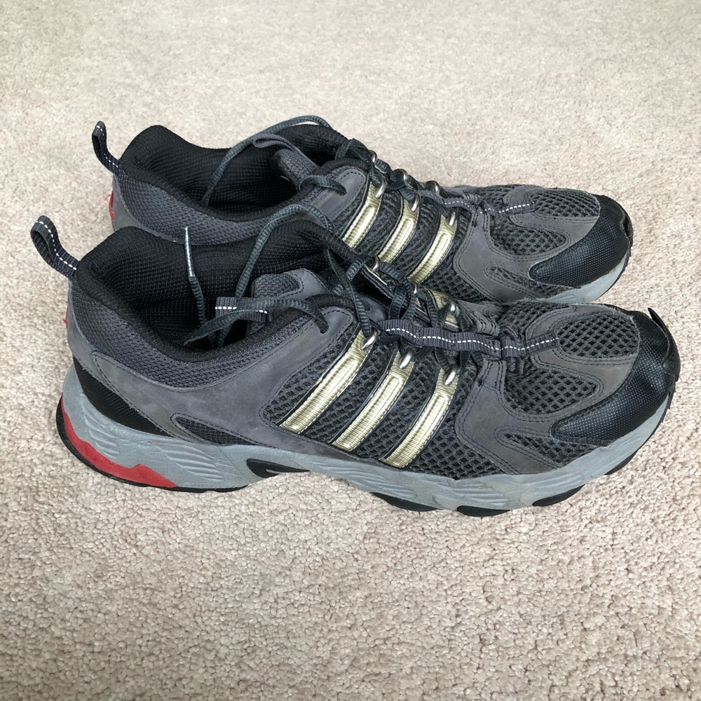 Men’s Adidas Shoes Black size 12 EUC